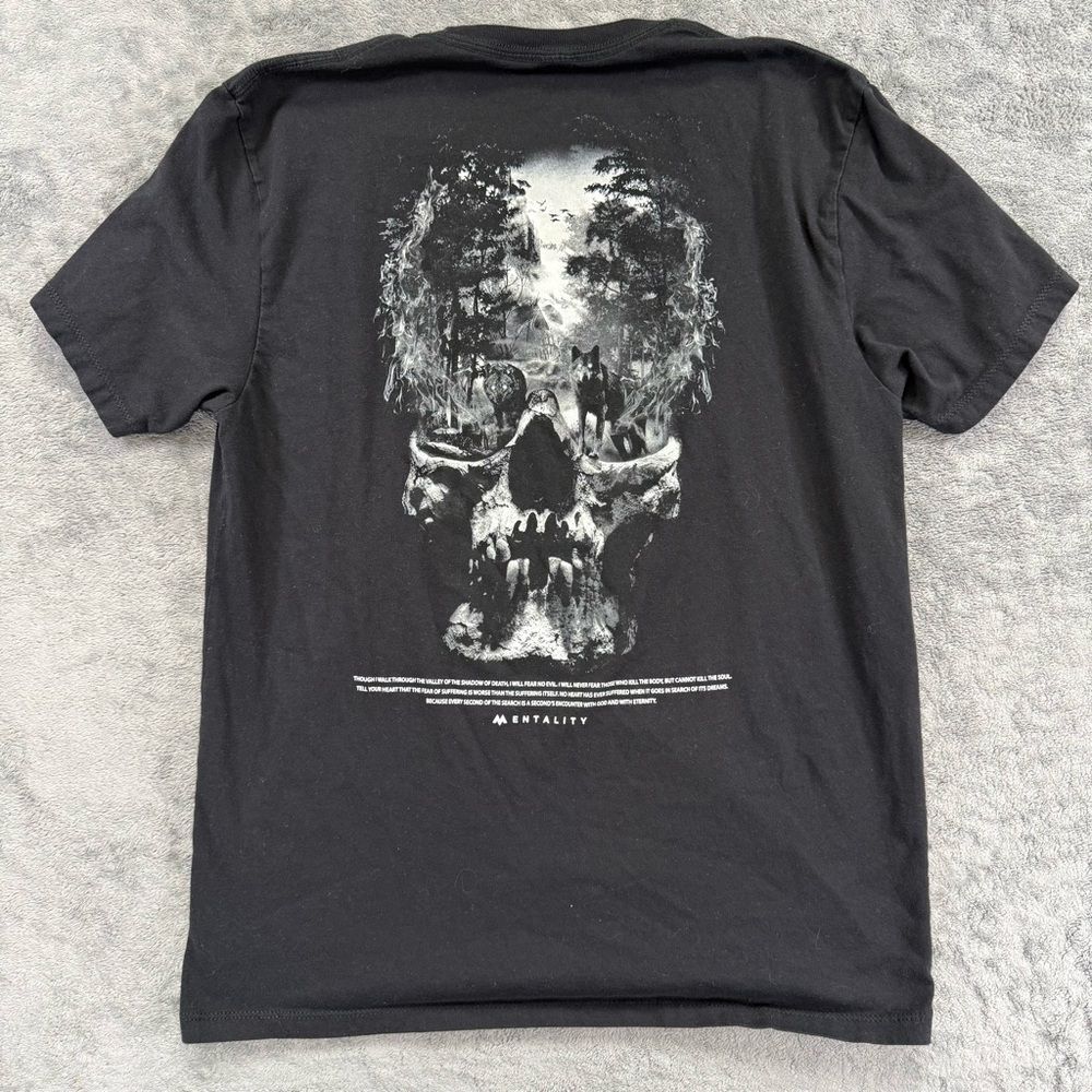 Mentality Valley of Death Athletic Fit Graphic‎ T-Shirt Skull Wolf Design Large